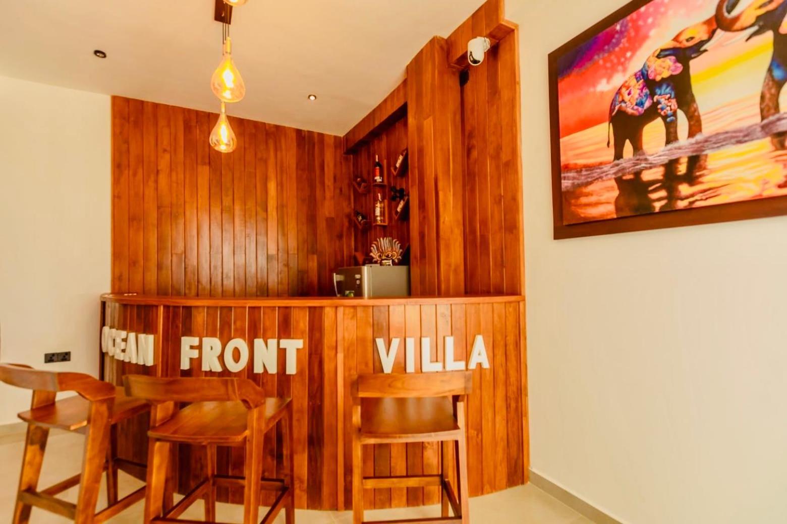 Ocean Front Villa Hikkaduwa Bagian luar foto