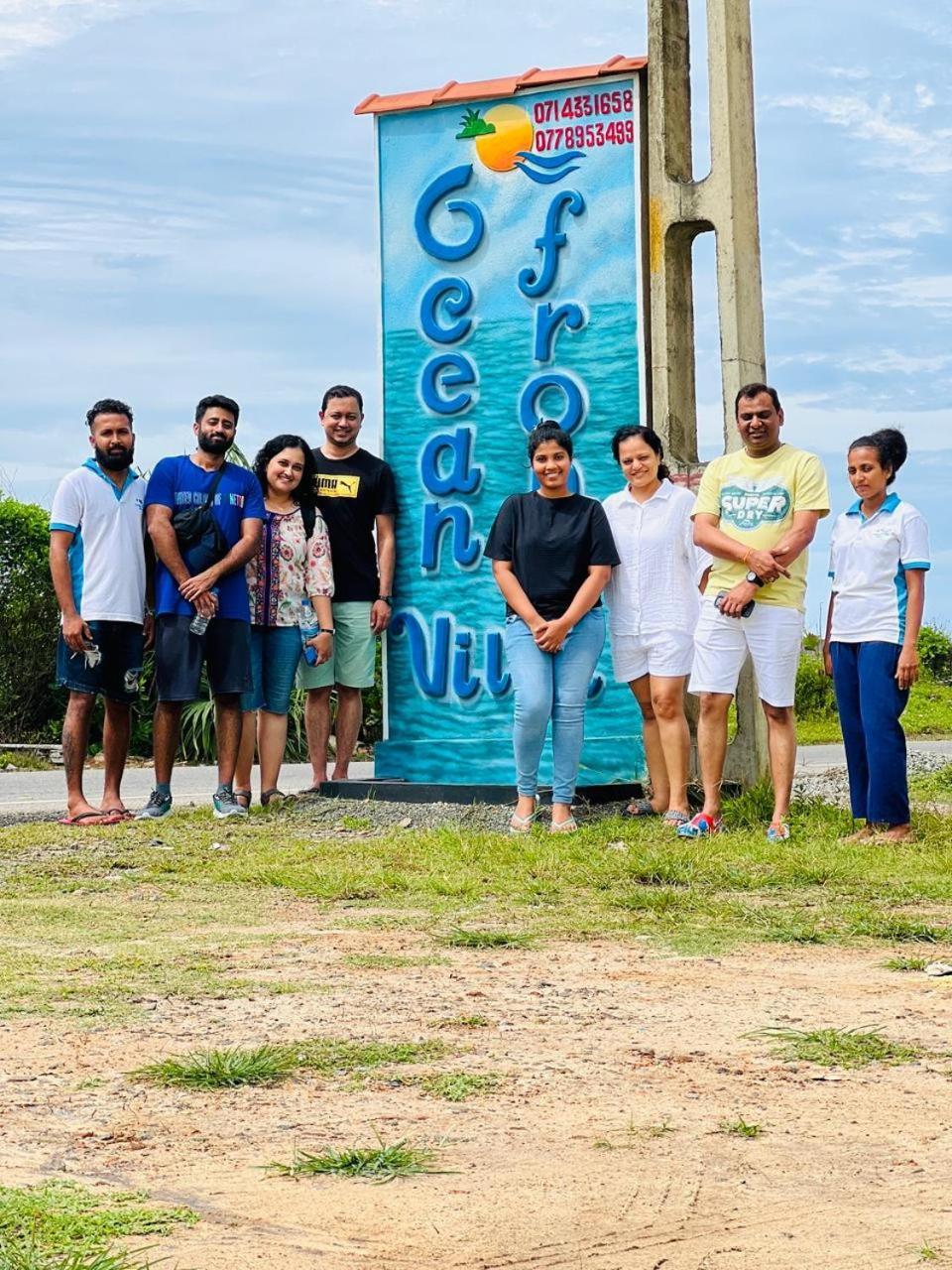 Ocean Front Villa Hikkaduwa Bagian luar foto